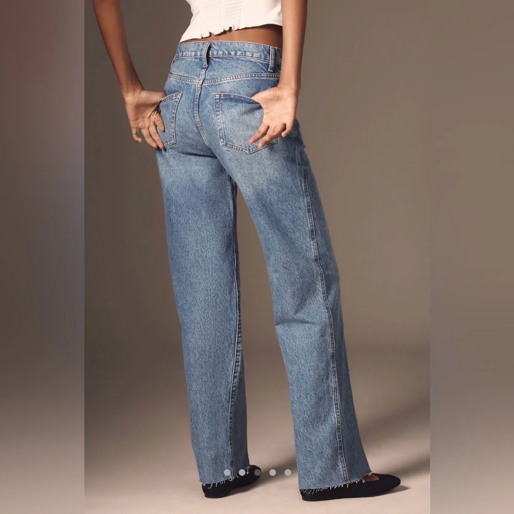 Reformation Val 90s Mid-Rise Straight-Leg Jeans NWT - Picture 3 of 9